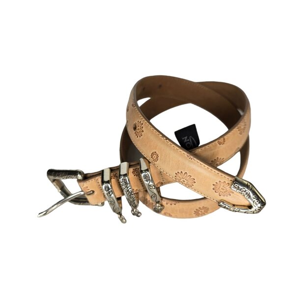 Brighton Floral Embossed Leather Belt With Silver-Tone Accents & Charms Size M - Picture 9 of 9